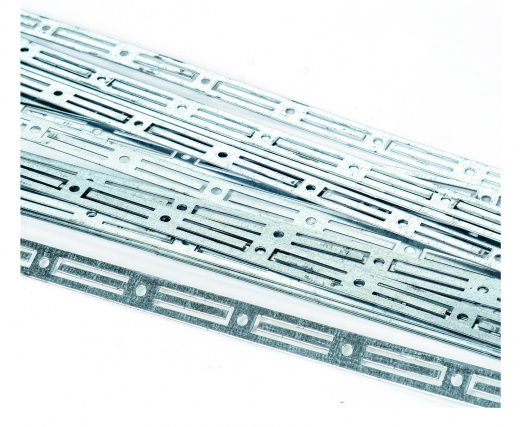 Extherm Uniclip-L Полоса крепежная для саморегулирующегося кабеля, 1,17 м